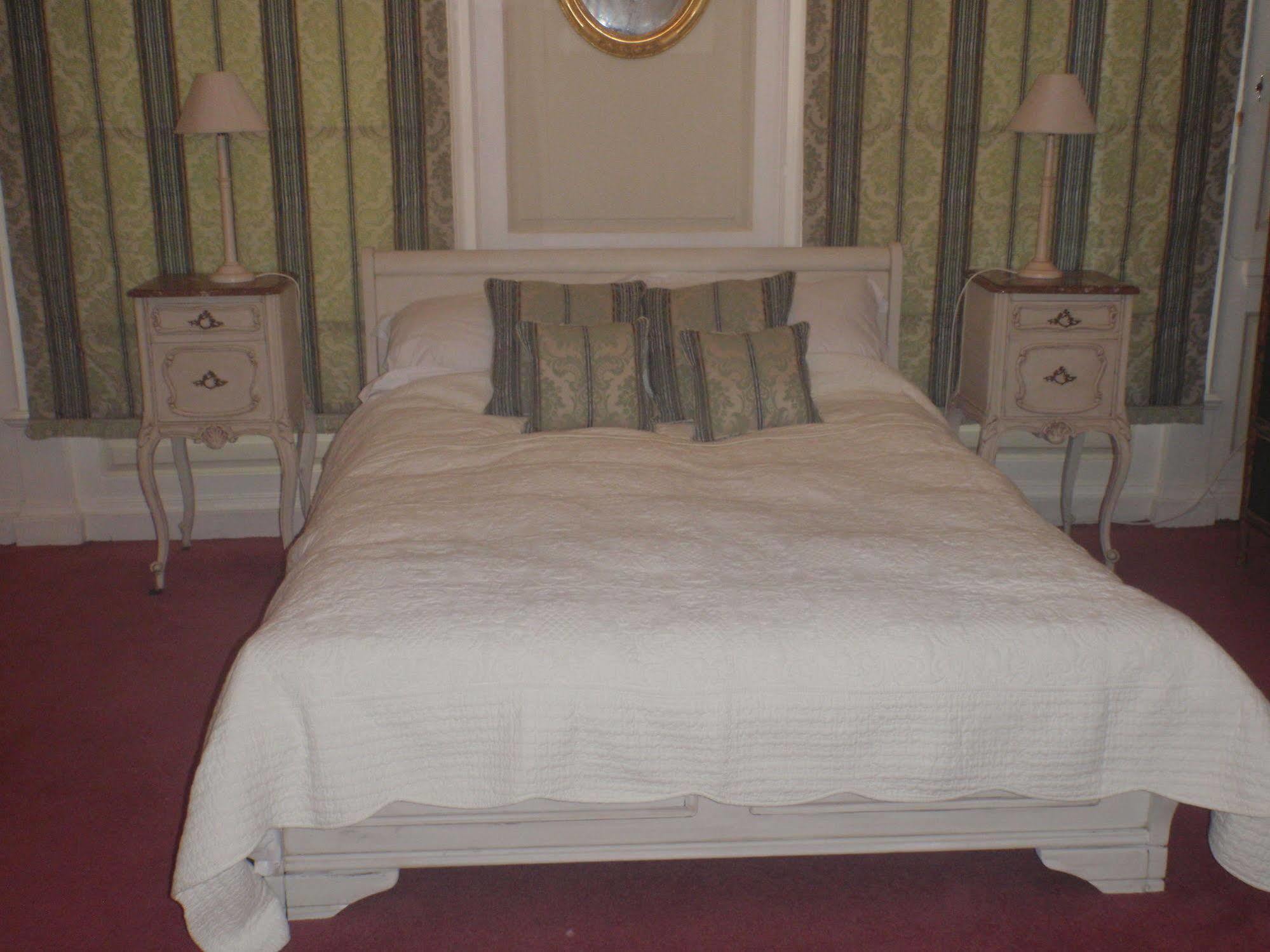 The Old Parsonage Bed and Breakfast Farrington Gurney Εξωτερικό φωτογραφία